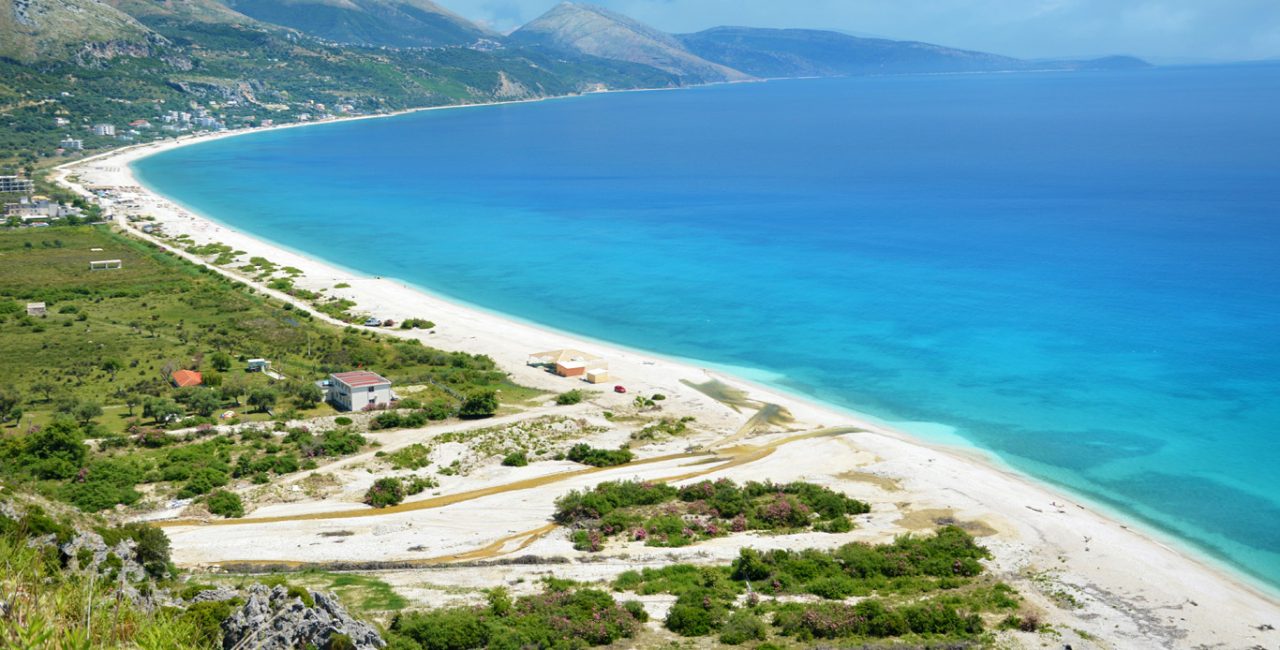 Problemi i pronave në Himarë – Dosjet në gjykatë, tokave u dalin pronarë që nuk janë banorë të zonës