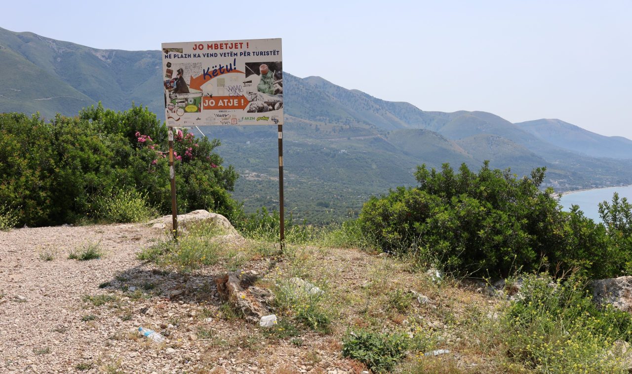 “Jo mbetje këtu!”, kur qytetarët nuk e kuptojnë mesazhin sensibilizues