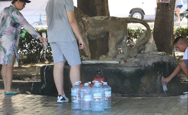 Vlora prej tre javësh me probleme në furnizimin me ujë, drejtori i ujësjellësit pranon problemin