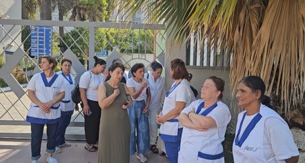 Dy muaj pa marrë pagat, punonjëset e pastrimit në spitalin psikiatrik Vlorë dalin në protestë
